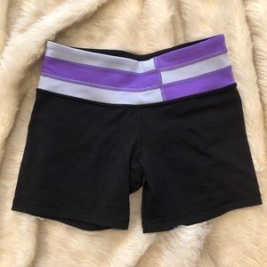 Lululemon Wunder Under Run Yoga Shorts - Size 4